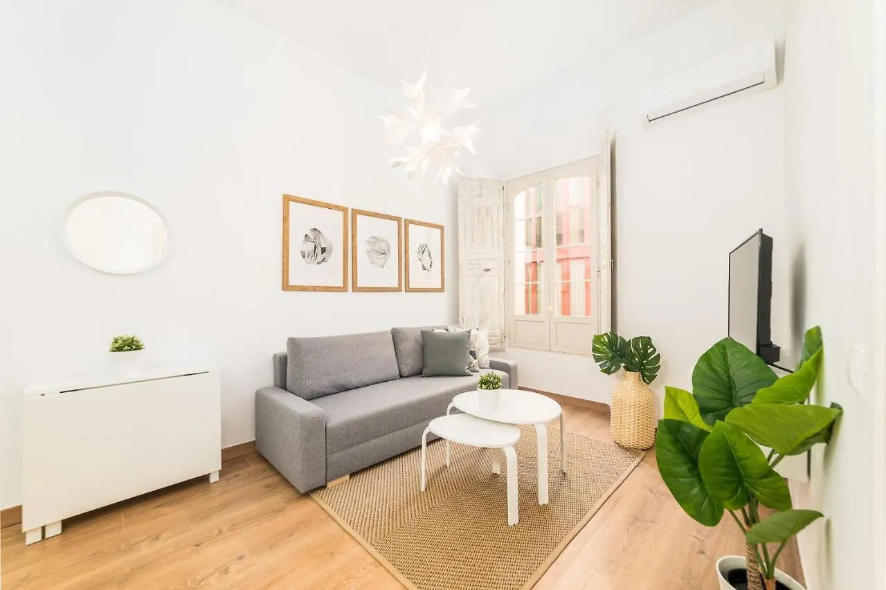 Suite Homes Uncibay Square Málaga Apartment